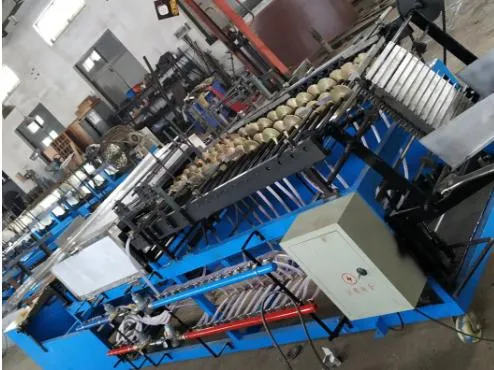 Macchina di rifornimento di fabbrica per la produzione di provette in vetro